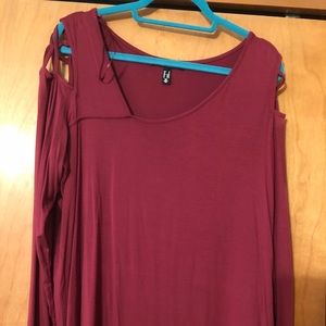 Love and legend 3/4 sleeve top